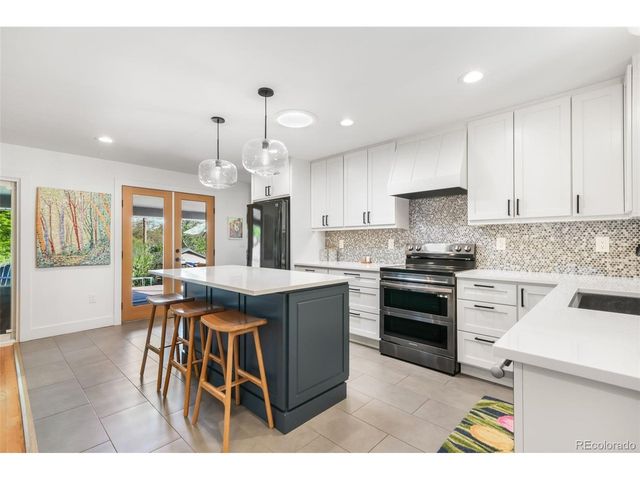 2115 Union Dr, Lakewood, CO 80215