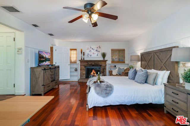 13843 Milbank Street, Sherman Oaks, CA 91423