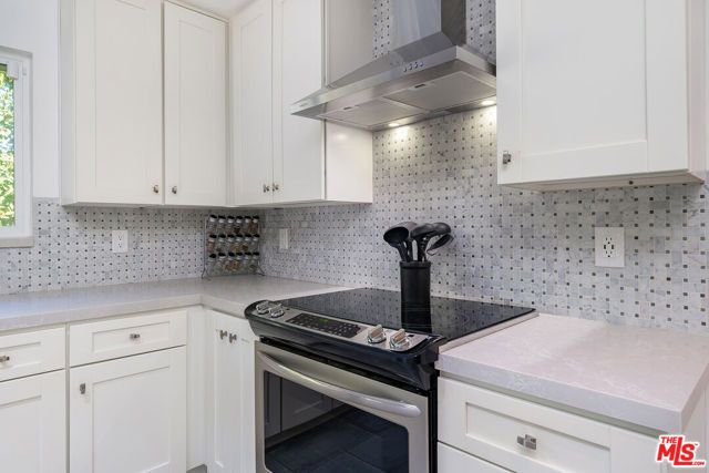 13843 Milbank Street, Sherman Oaks, CA 91423