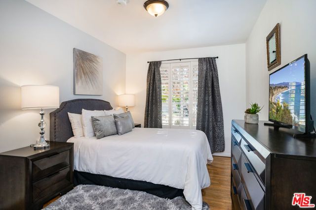 13843 Milbank Street, Sherman Oaks, CA 91423