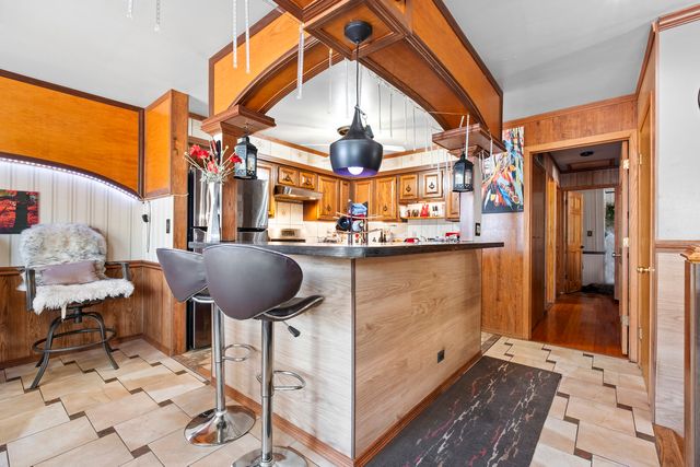 545 Old Stone Road, Bolingbrook, IL 60440