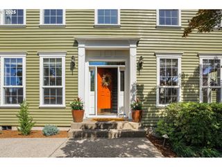 1648 Nw 127TH Ter, Portland, OR 97229