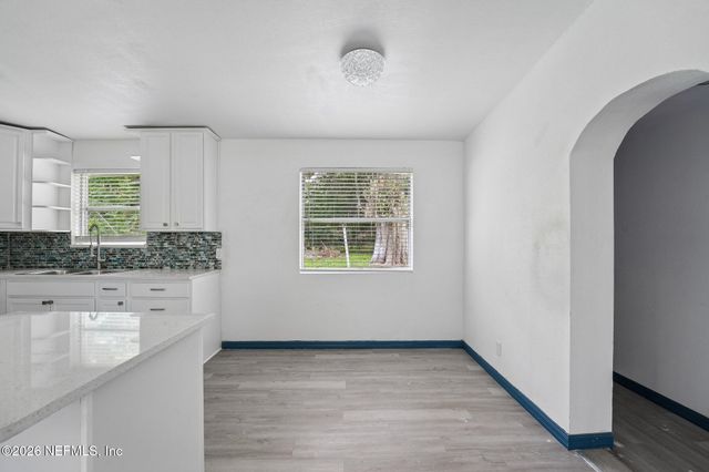 6740 YVONNE Lane, Jacksonville, FL 32216