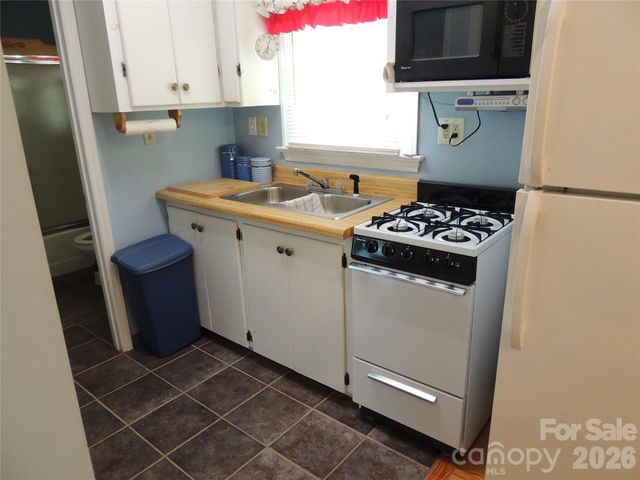 632 Rock Corner Road, Forest City, NC 28043