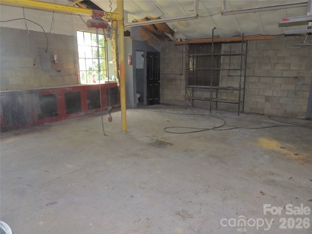 632 Rock Corner Road, Forest City, NC 28043