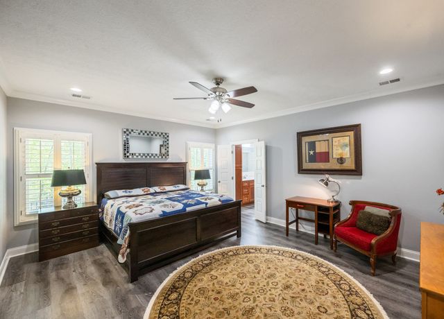 694 Lick Creek Boat Dock Loop, Parsons, TN 38363