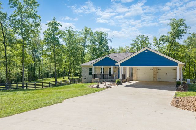 694 Lick Creek Boat Dock Loop, Parsons, TN 38363