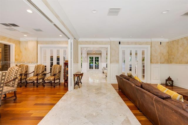 6905 SW 75th Ave, Miami, FL 33143