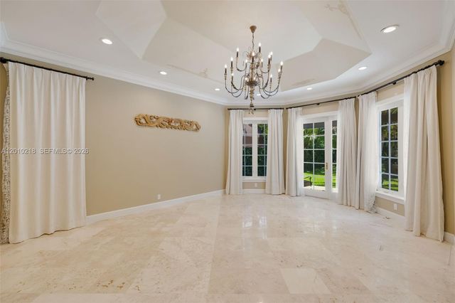 6905 SW 75th Ave, Miami, FL 33143