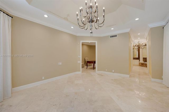 6905 SW 75th Ave, Miami, FL 33143