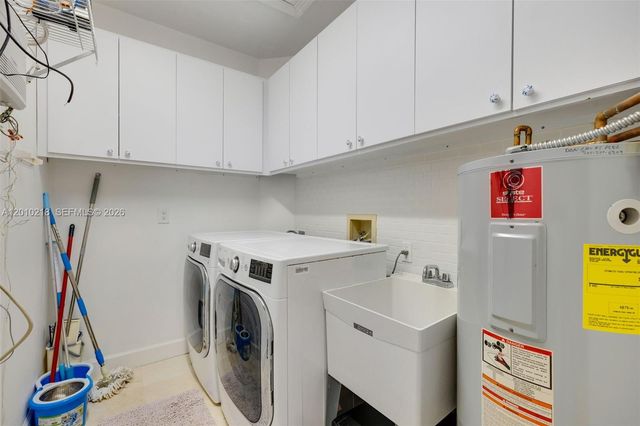 6905 SW 75th Ave, Miami, FL 33143