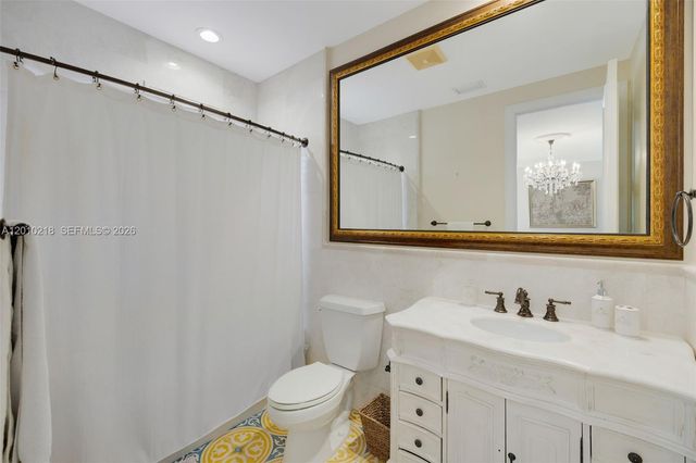 6905 SW 75th Ave, Miami, FL 33143