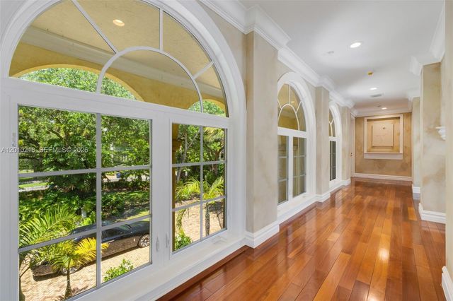 6905 SW 75th Ave, Miami, FL 33143