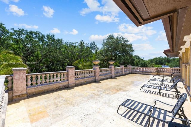 6905 SW 75th Ave, Miami, FL 33143
