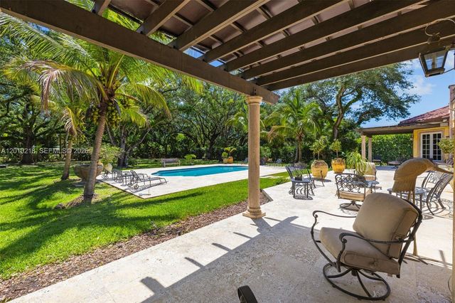 6905 SW 75th Ave, Miami, FL 33143