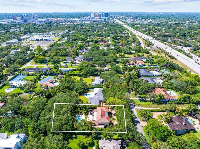 6905 SW 75th Ave, Miami, FL 33143