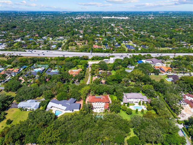 6905 SW 75th Ave, Miami, FL 33143