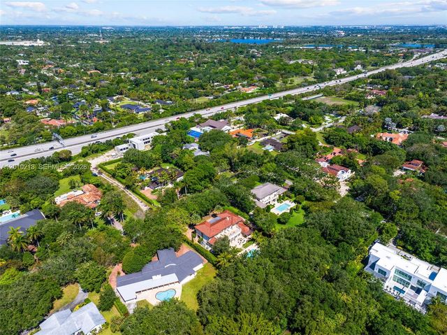 6905 SW 75th Ave, Miami, FL 33143