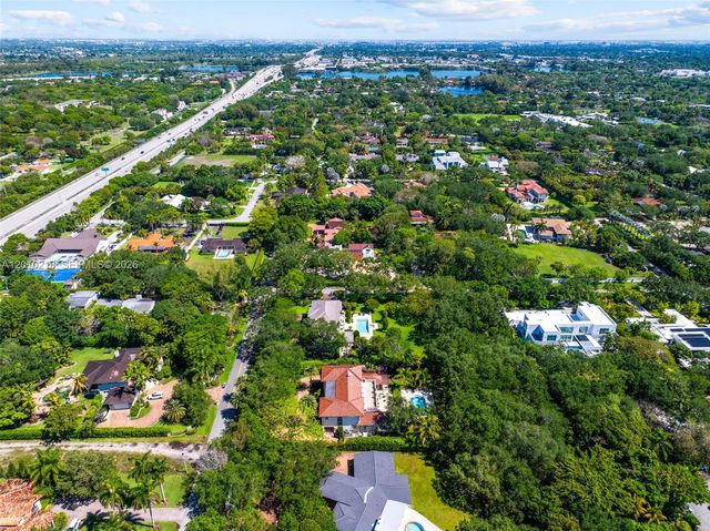 6905 SW 75th Ave, Miami, FL 33143