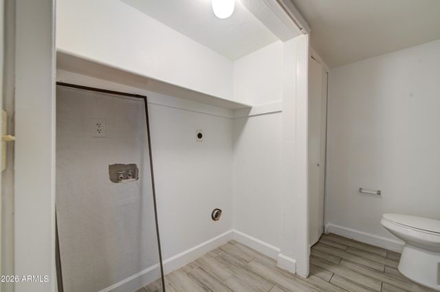 3001 E GRANDVIEW Road 8, Phoenix, AZ 85032
