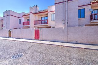 3001 E GRANDVIEW Road 8, Phoenix, AZ 85032