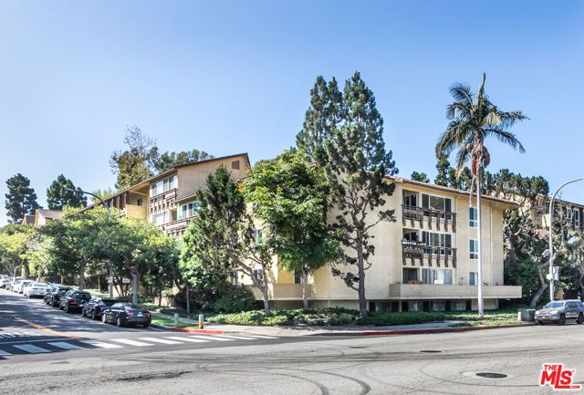 5600 Kensington Way 104, Culver City, CA 90230