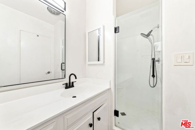 5600 Kensington Way 104, Culver City, CA 90230