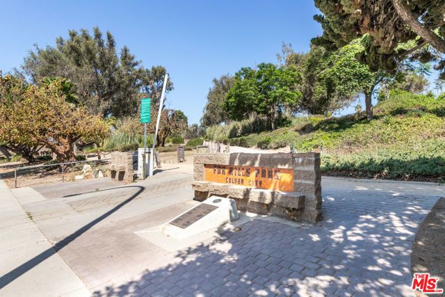 5600 Kensington Way 104, Culver City, CA 90230