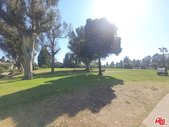5600 Kensington Way 104, Culver City, CA 90230