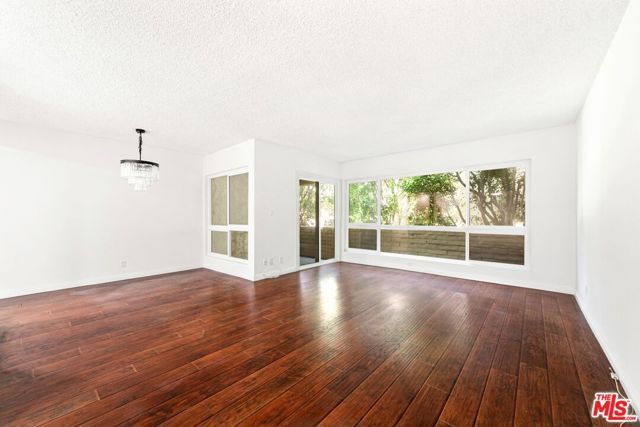 5600 Kensington Way 104, Culver City, CA 90230