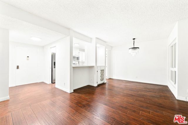 5600 Kensington Way 104, Culver City, CA 90230