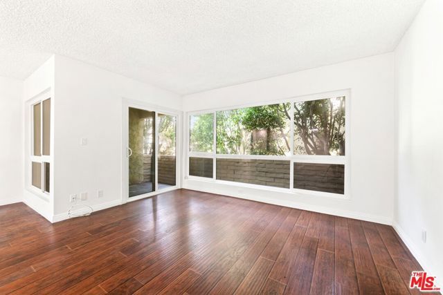 5600 Kensington Way 104, Culver City, CA 90230