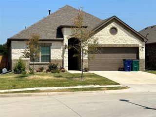 7817 Ashwood Drive, Greenville, TX 75402