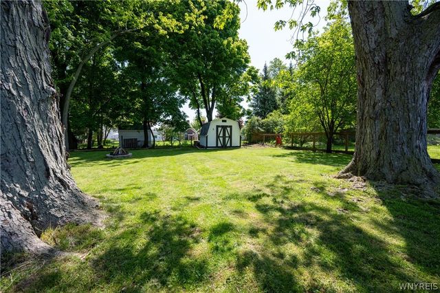 235 North Long Street, Amherst, NY 14221