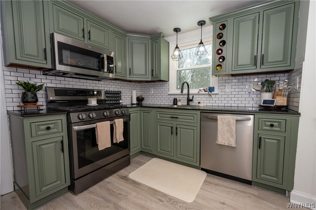 235 North Long Street, Amherst, NY 14221