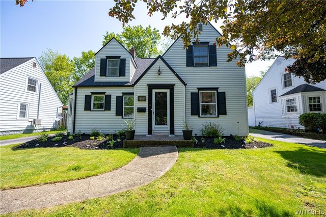 235 North Long Street, Amherst, NY 14221