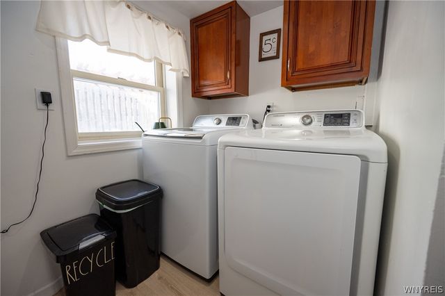 235 North Long Street, Amherst, NY 14221