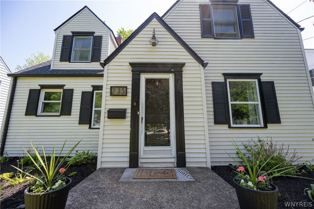235 North Long Street, Amherst, NY 14221