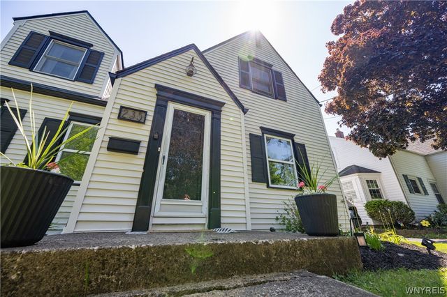 235 North Long Street, Amherst, NY 14221