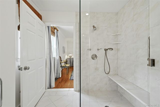 5 Arrowhead Place, Huntington, NY 11743