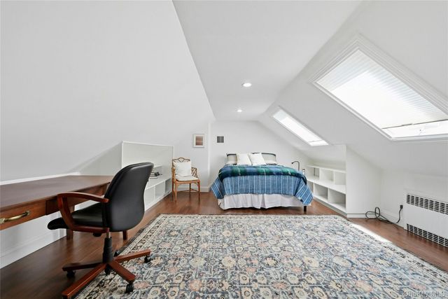 5 Arrowhead Place, Huntington, NY 11743
