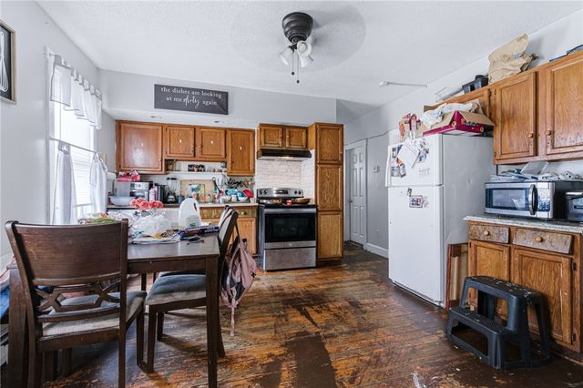 2 King Street, Central Falls, RI 02863