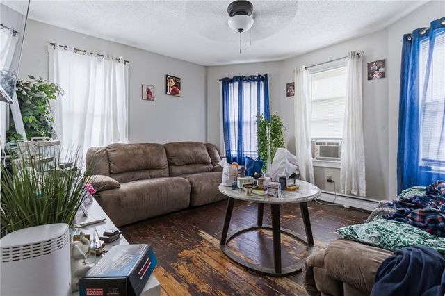 2 King Street, Central Falls, RI 02863