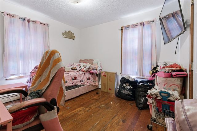 2 King Street, Central Falls, RI 02863