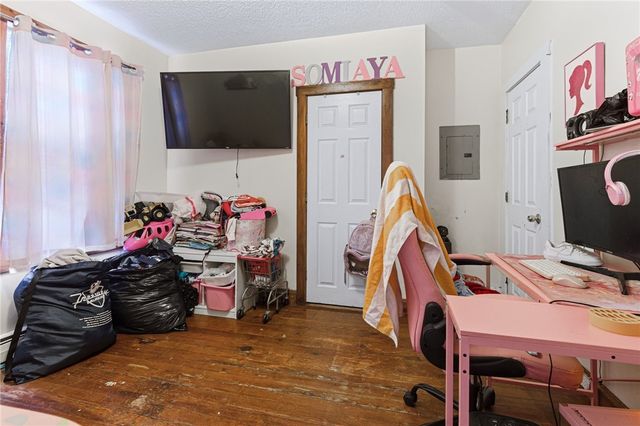 2 King Street, Central Falls, RI 02863