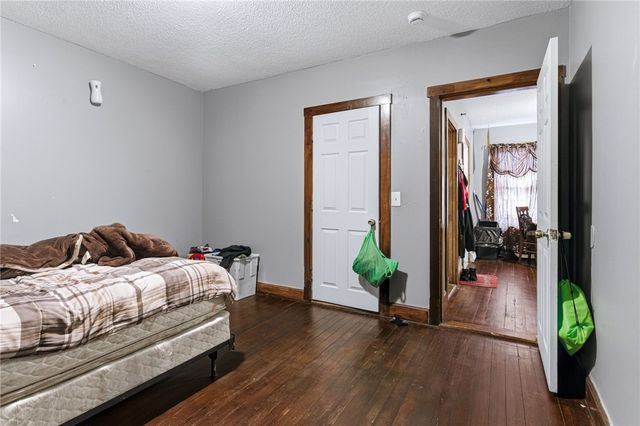 2 King Street, Central Falls, RI 02863