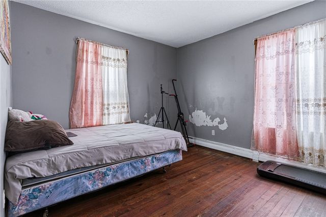 2 King Street, Central Falls, RI 02863