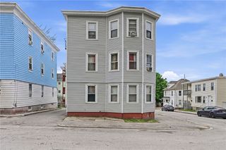 2 King Street, Central Falls, RI 02863
