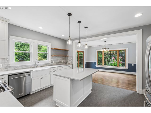 724 Se 27TH Ave, Portland, OR 97214