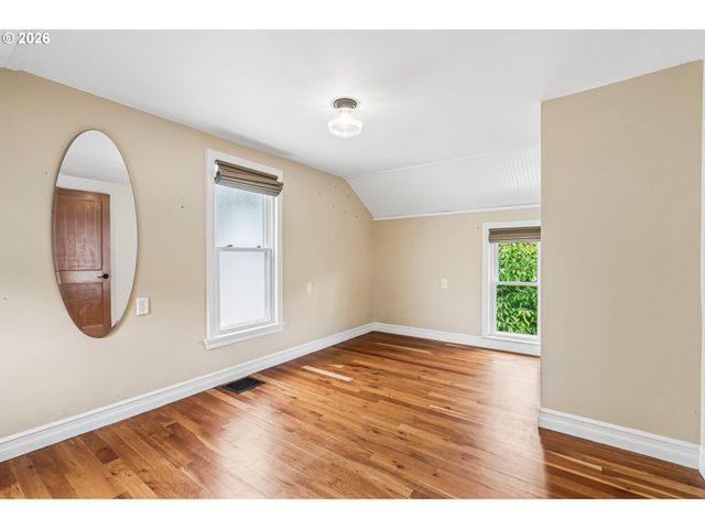724 Se 27TH Ave, Portland, OR 97214